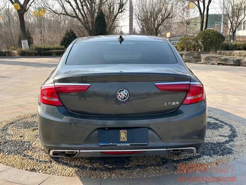 枣庄16年别克君越9