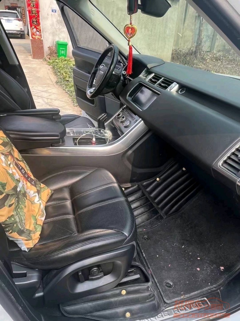 苏州17年路虎揽胜运动5