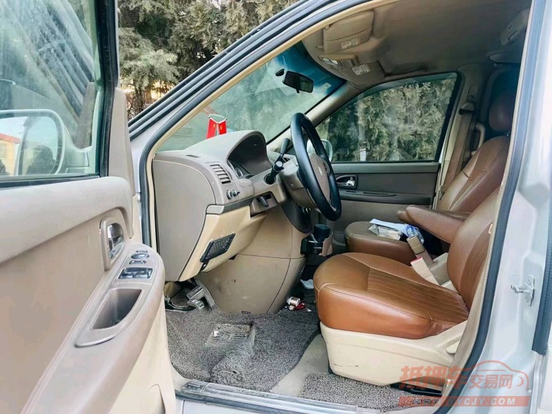 枣庄12年别克GL86