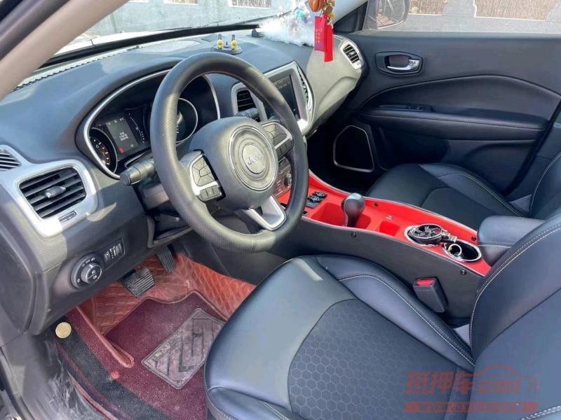 枣庄20年Jeep指南者2