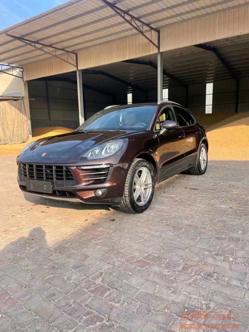枣庄16年保时捷Macan2