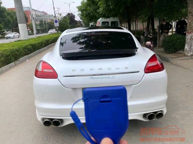 淮南13年保时捷帕拉梅拉5