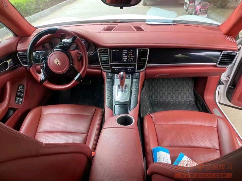 淮南13年保时捷帕拉梅拉9