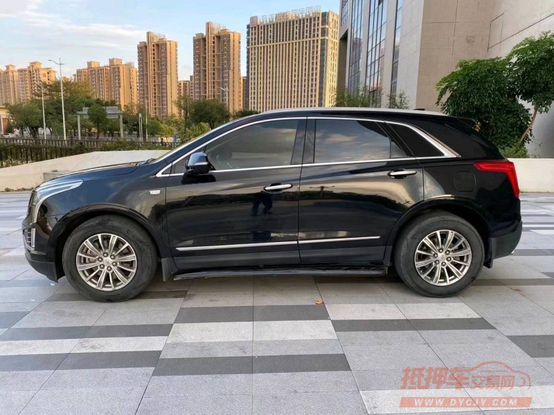 珠海17年凯迪拉克XT53