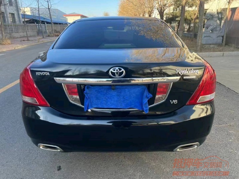 邯郸11年丰田皇冠6