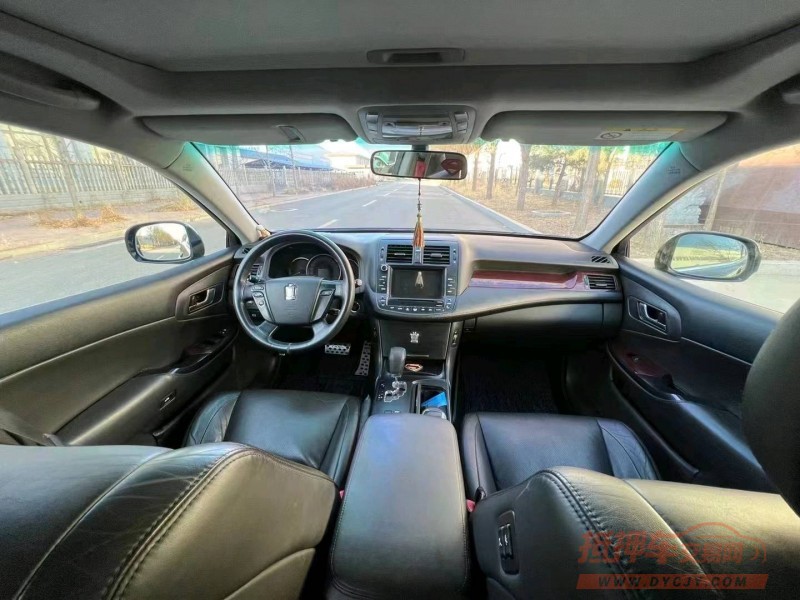 邯郸11年丰田皇冠2