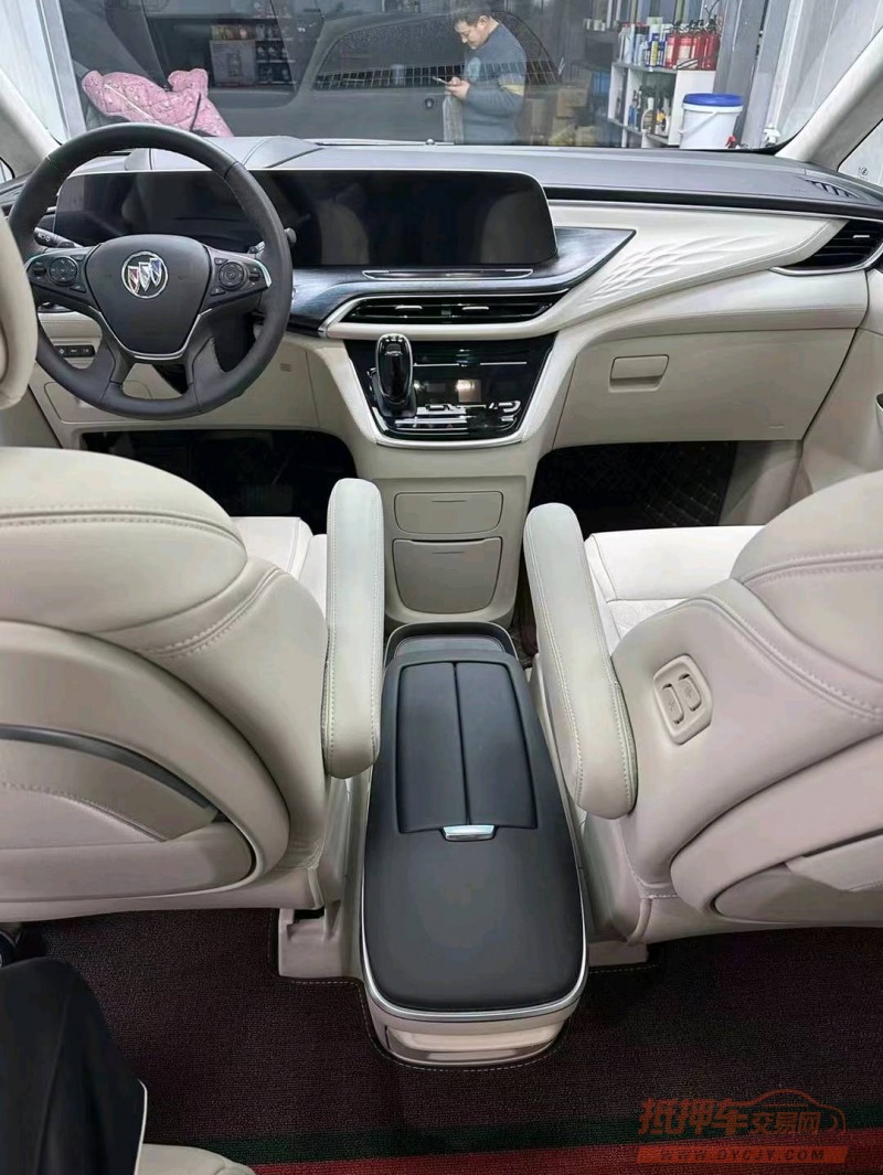 枣庄21年别克GL86