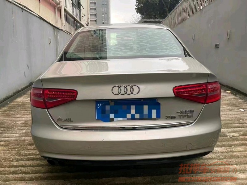 嘉兴16年奥迪A4L3