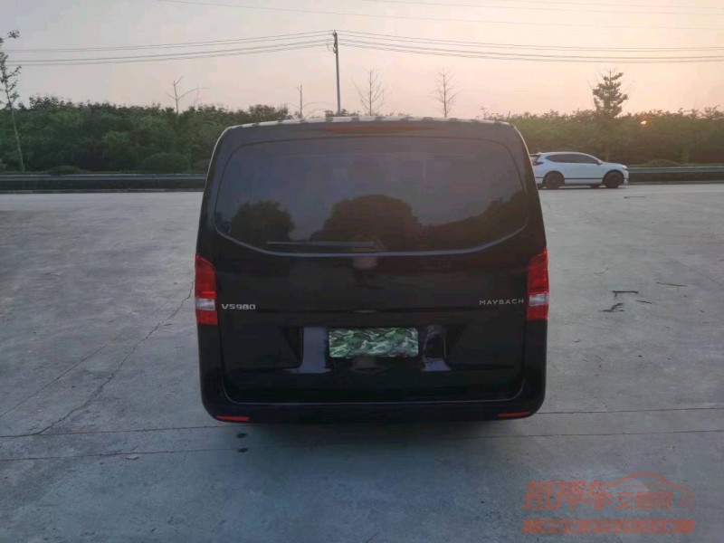 常州16年奔驰威霆5