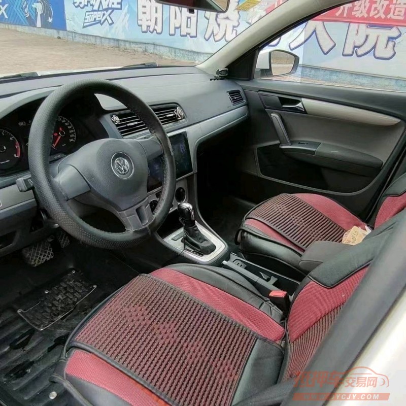 济南15年大众朗行6