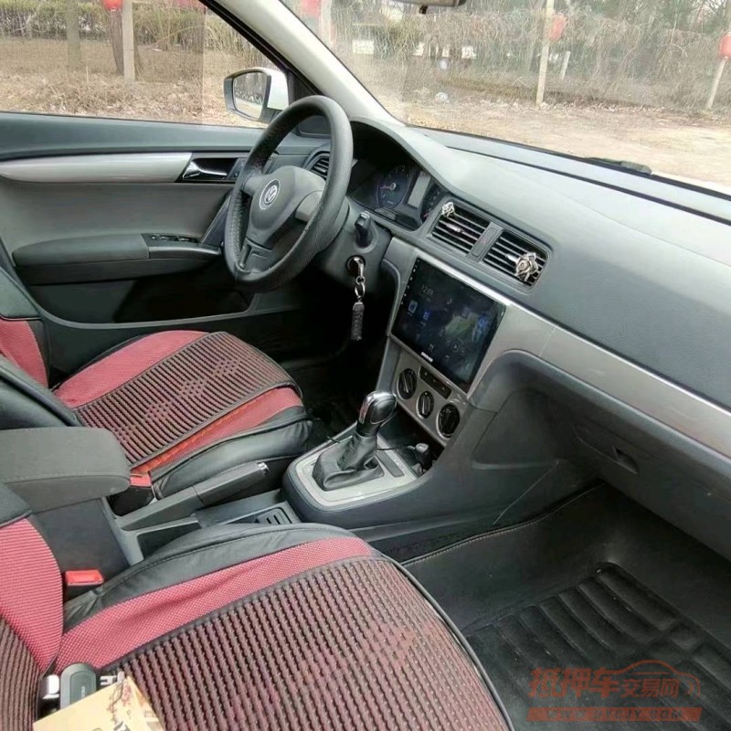 济南15年大众朗行4