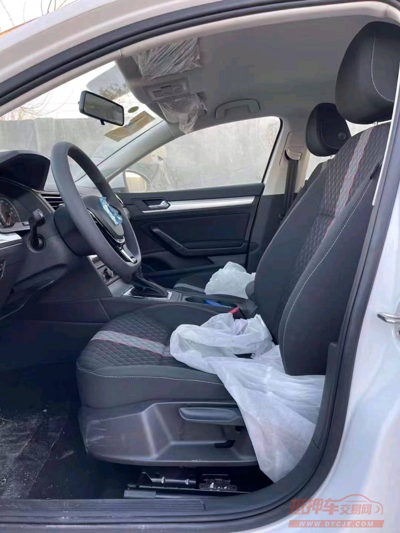 济南22年大众凌渡4