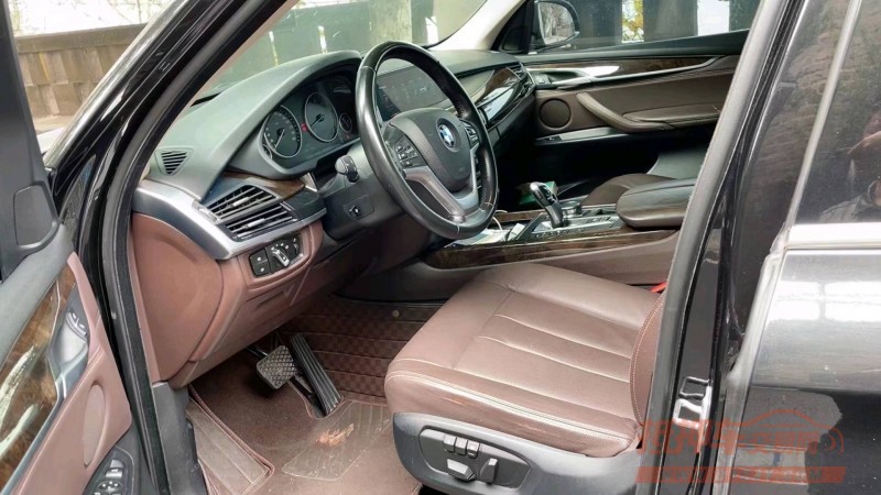 保定17年宝马X54