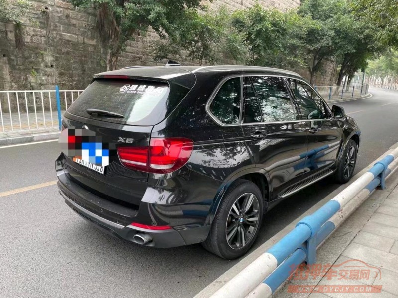 保定17年宝马X55