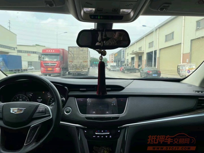 东莞18年凯迪拉克XT55