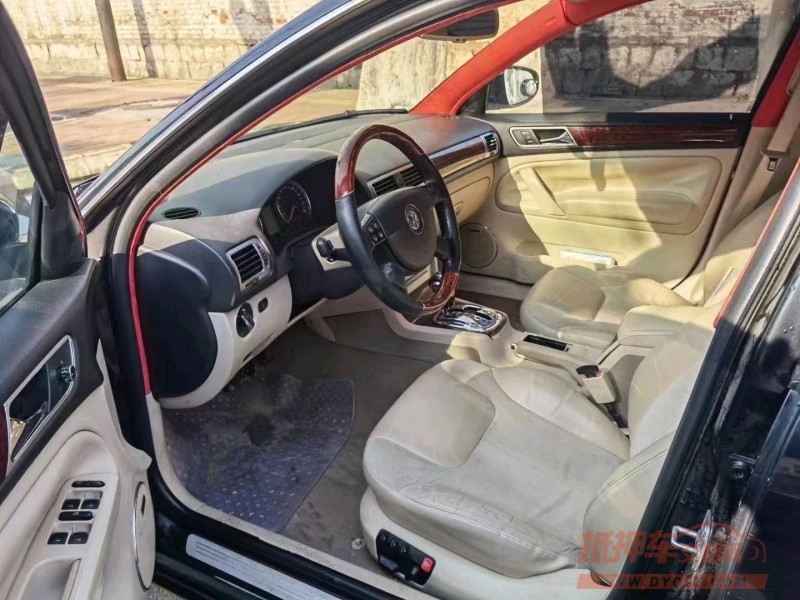 青岛11年大众帕萨特5