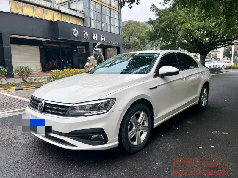 嘉兴19年大众凌渡2