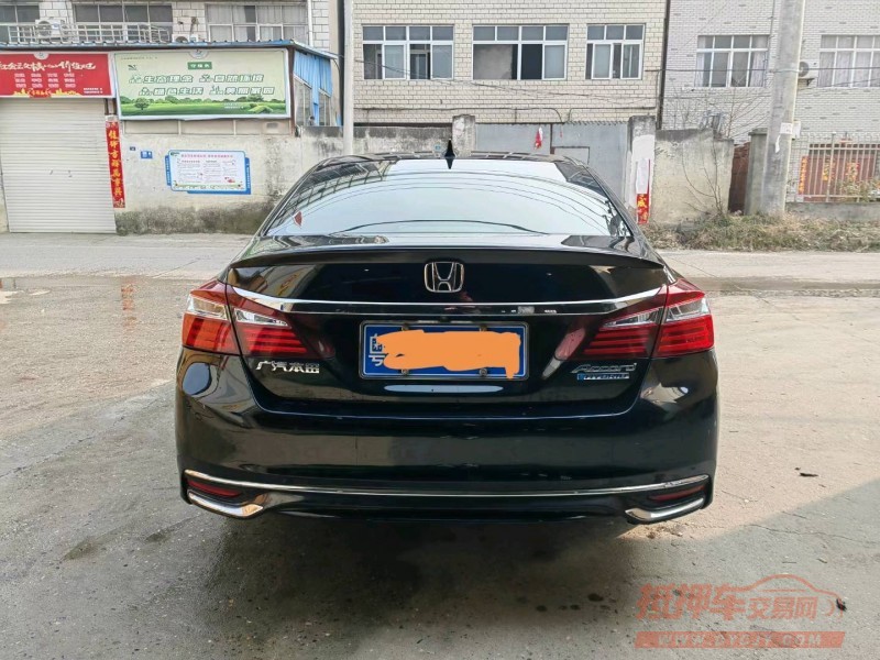 北京17年本田雅阁9