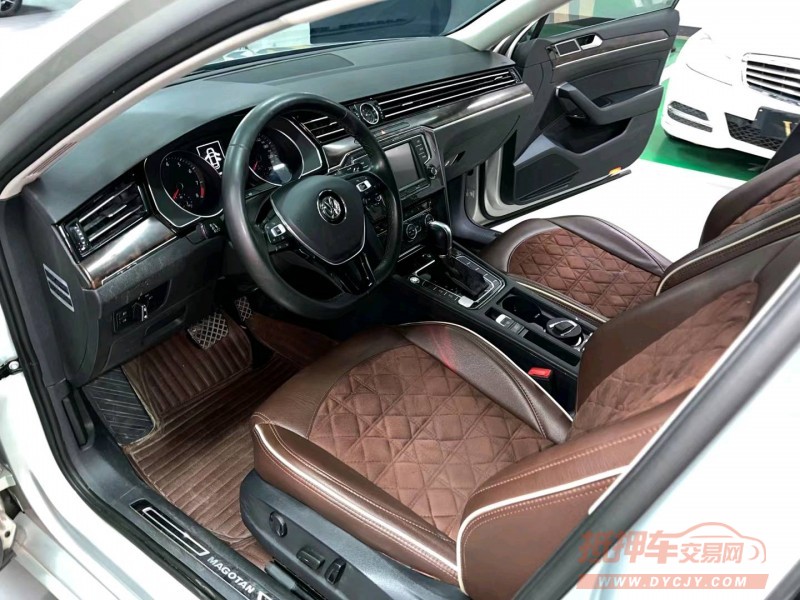 成都17年大众迈腾6