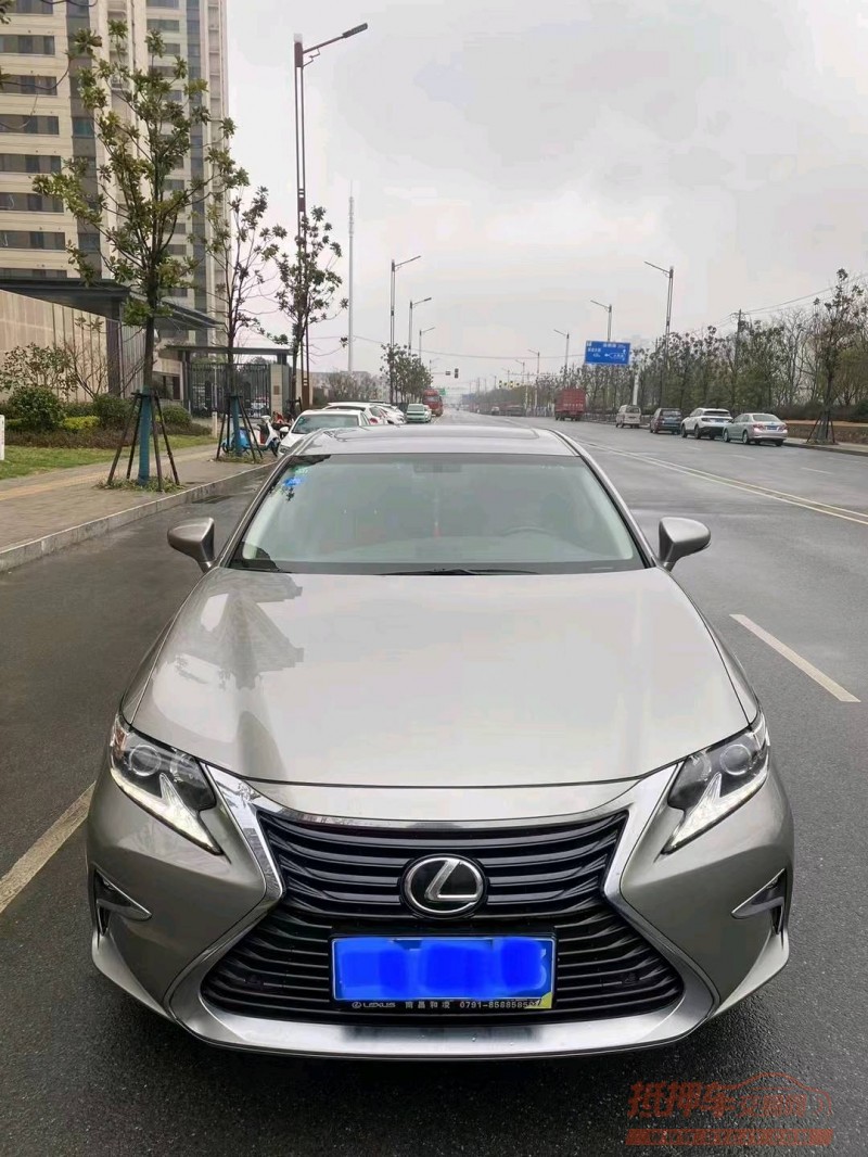 邯郸17年雷克萨斯ES9