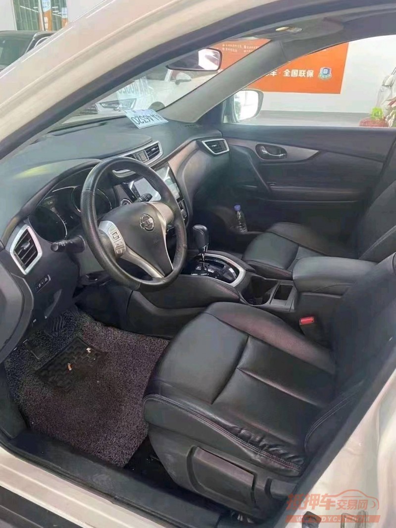 济南16年日产奇骏4
