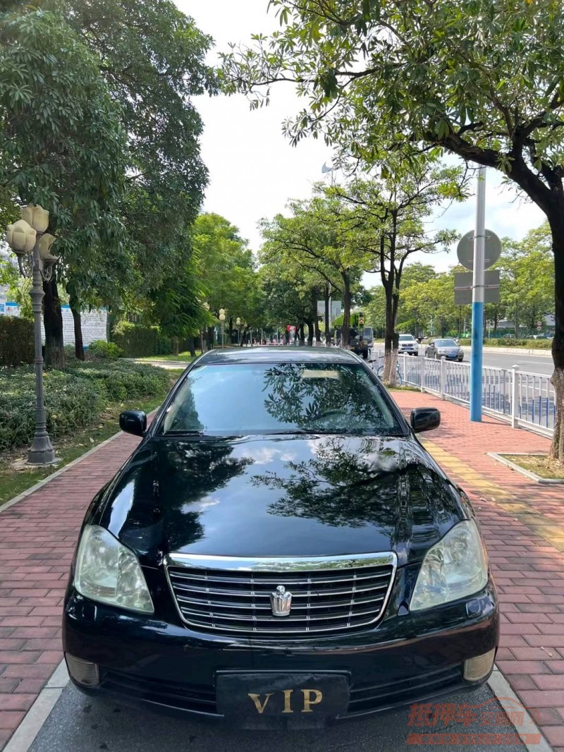 广州07年丰田皇冠1