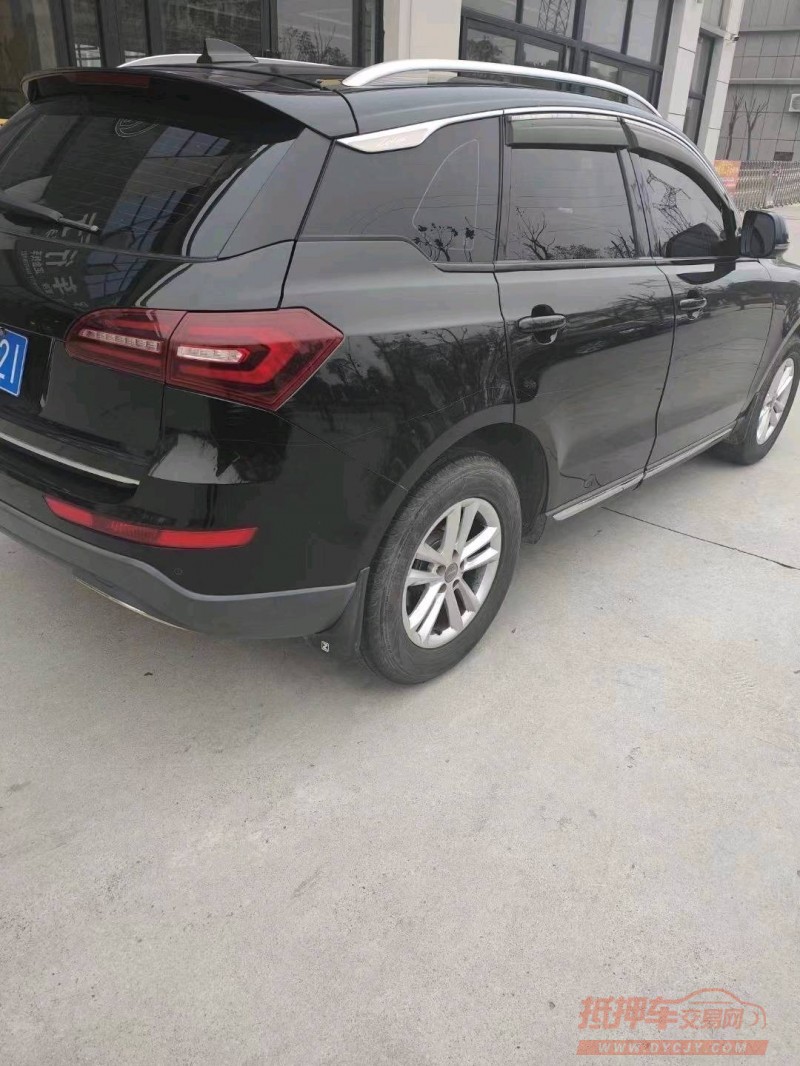 宜昌18年众泰T6003