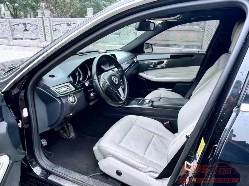 嘉兴14年奔驰E8