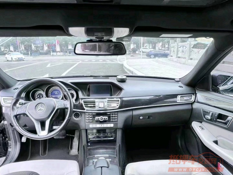 嘉兴14年奔驰E6