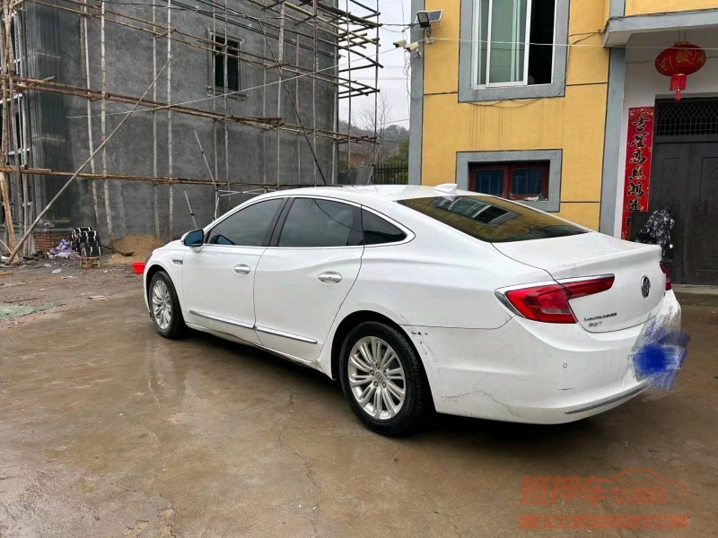 嘉兴17年别克君越4