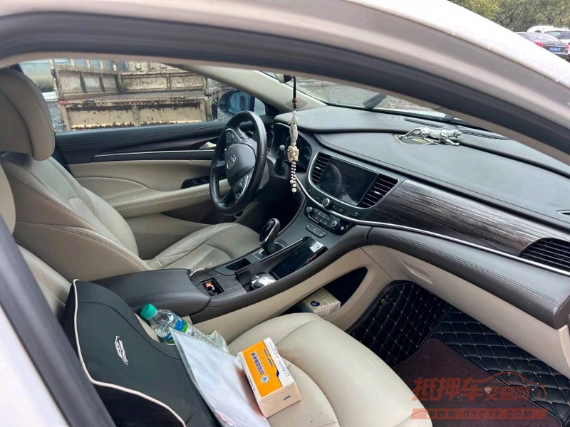 嘉兴17年别克君越7