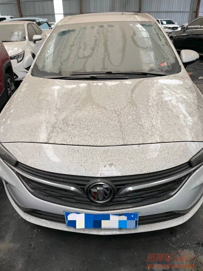 临沂22年别克威朗1