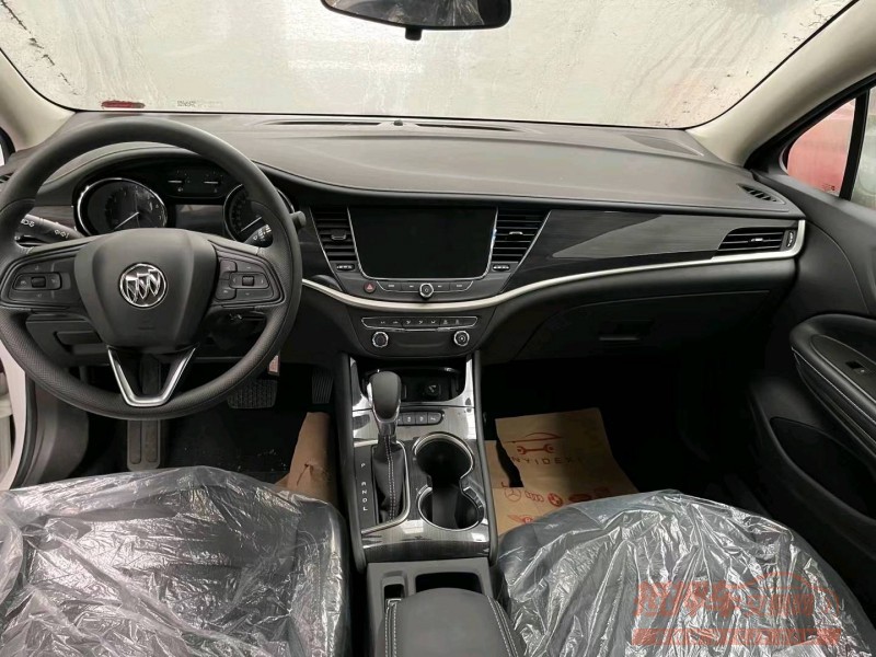 临沂22年别克威朗4