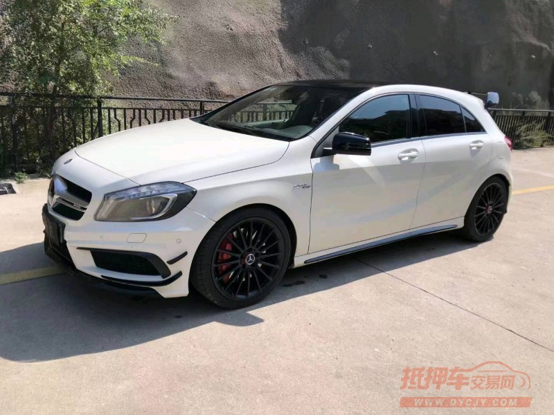 青岛15年奔驰AMG3