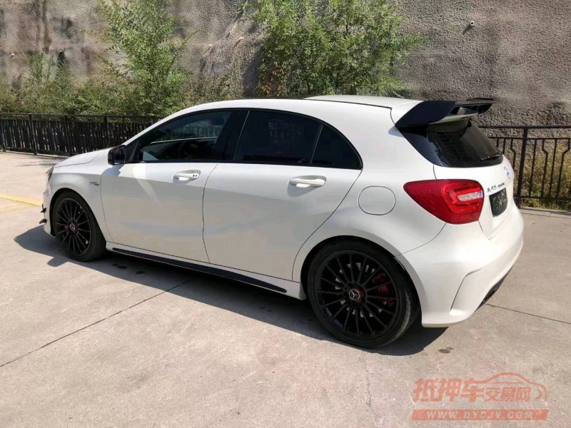 青岛15年奔驰AMG4