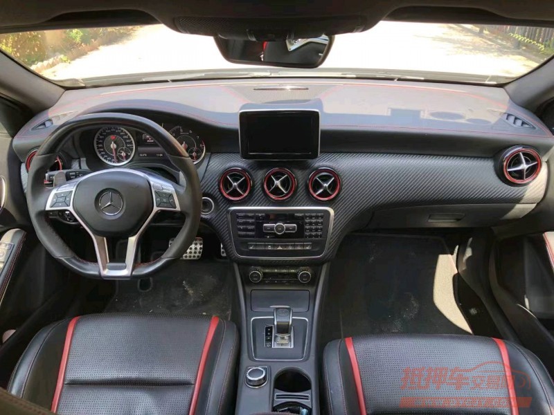 青岛15年奔驰AMG7