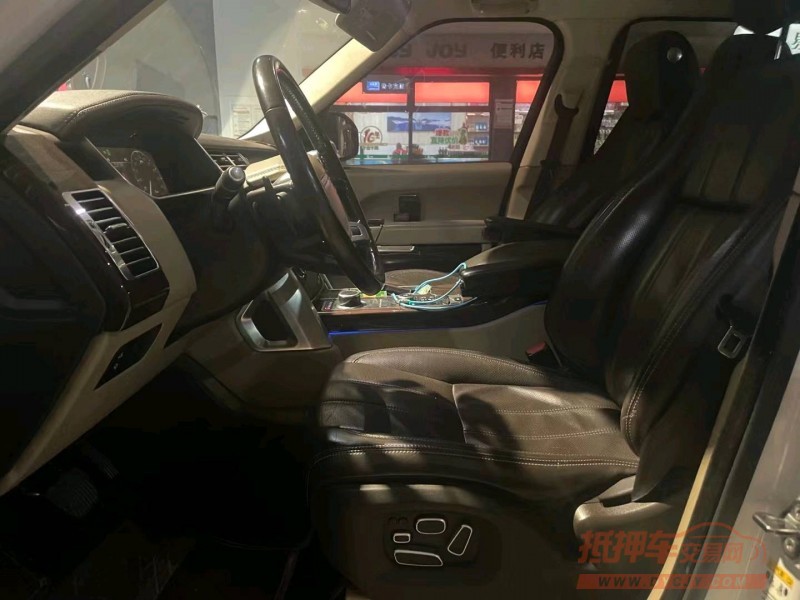 中山15年路虎揽胜行政3