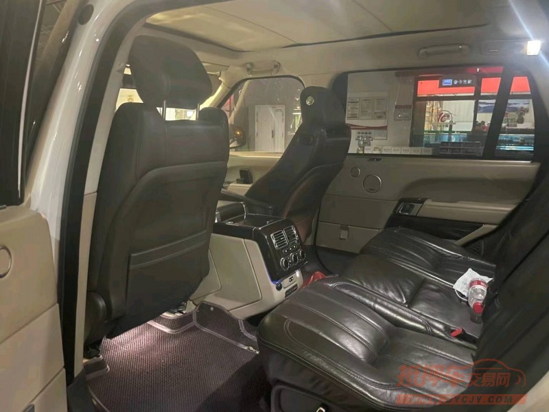 中山15年路虎揽胜行政4