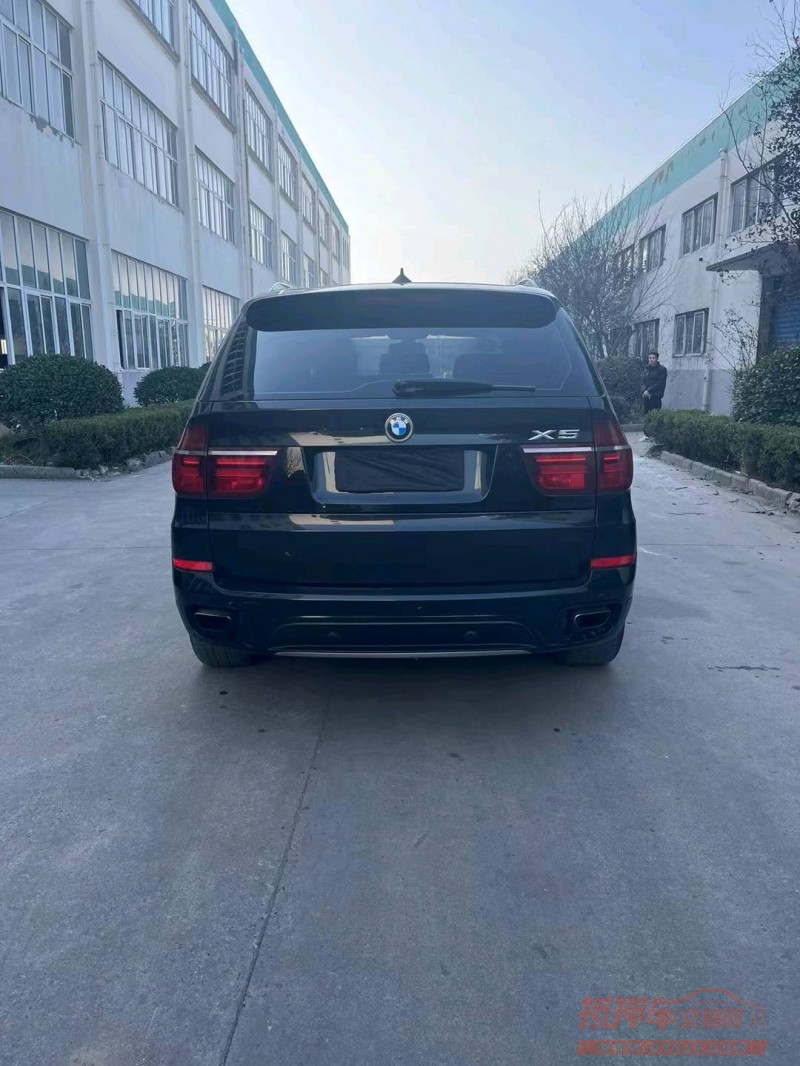 徐州11年宝马X59