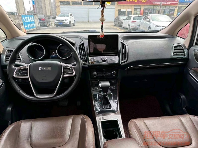 宜昌18年力帆汽车轩朗3