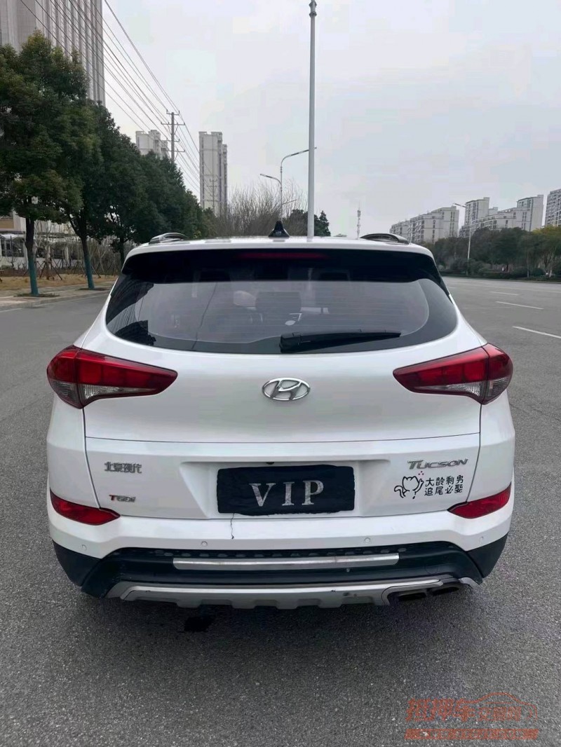 淮南17年现代途胜6