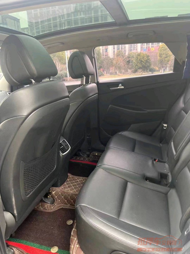 淮南17年现代途胜9