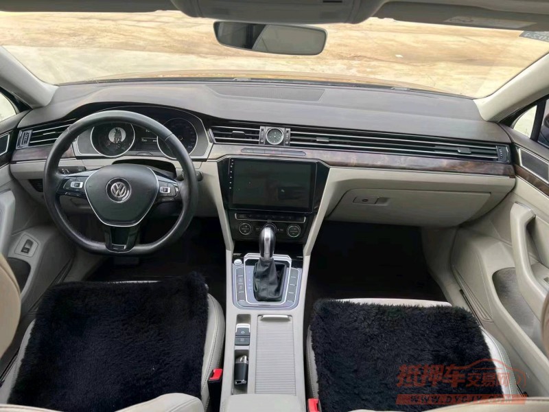 邯郸18年大众迈腾2