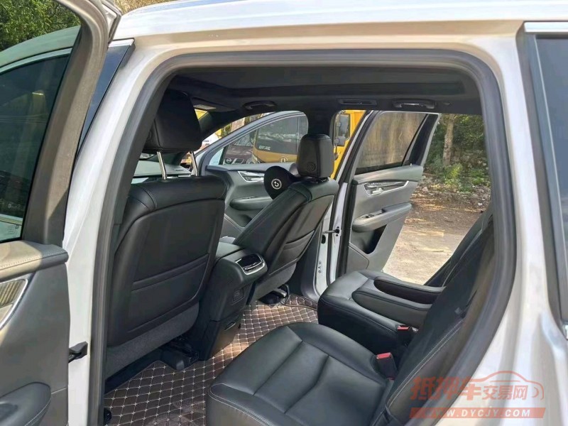 梧州20年凯迪拉克XT63