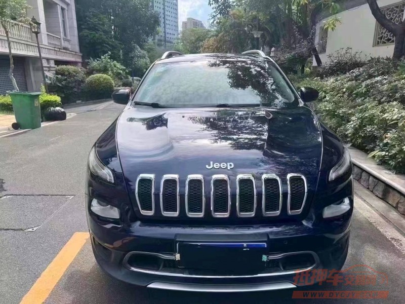 珠海16年Jeep自由光1