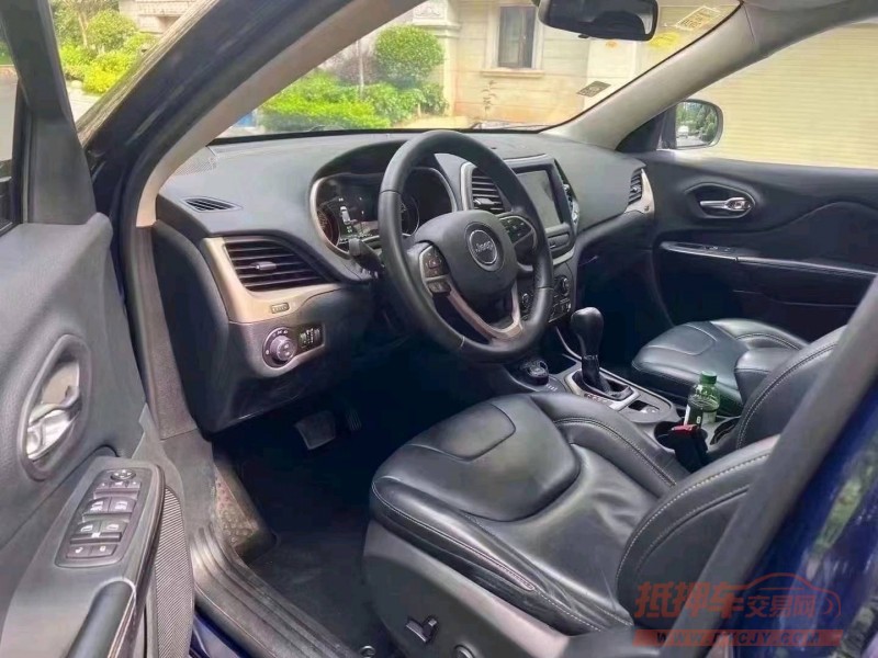 珠海16年Jeep自由光6