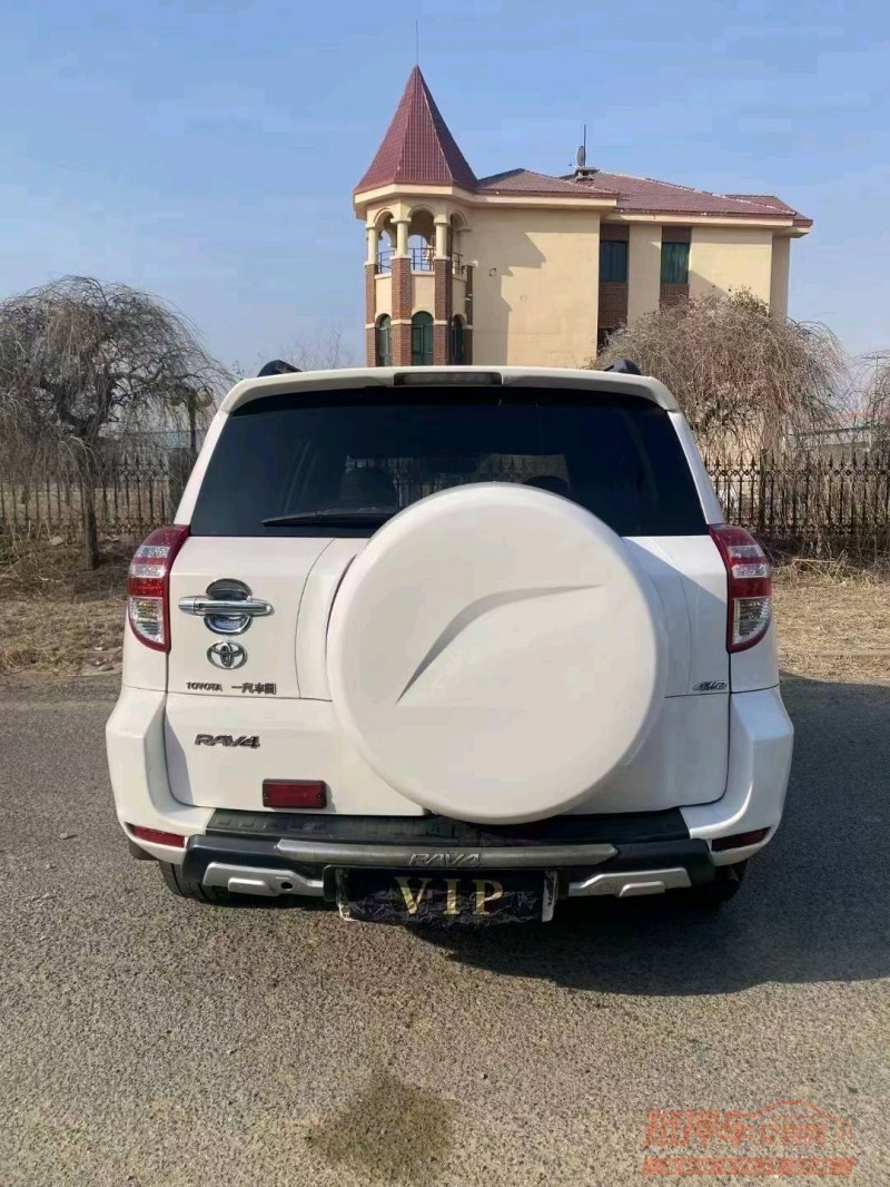 沈阳11年丰田RAV4荣放8