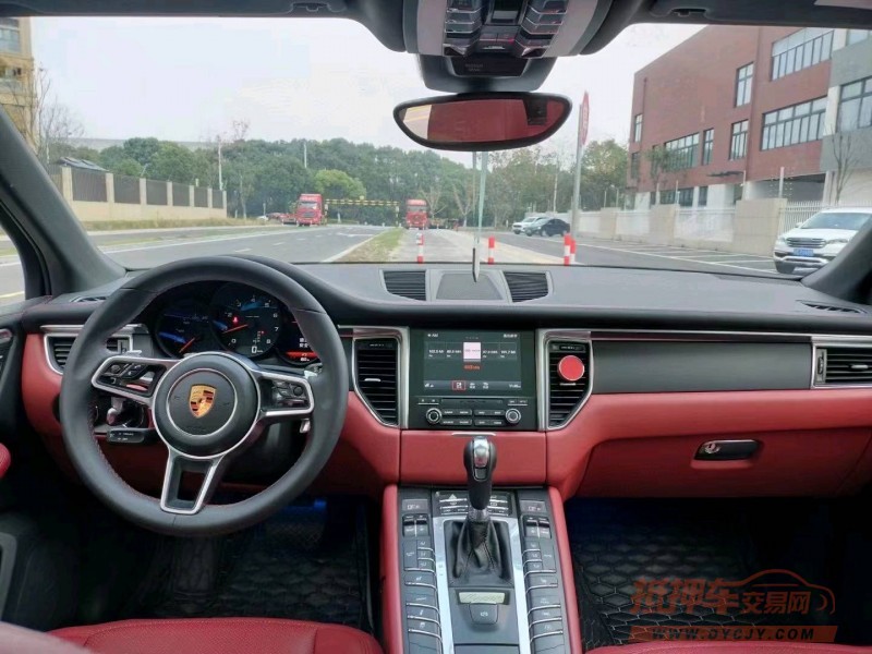 苏州18年保时捷Macan3