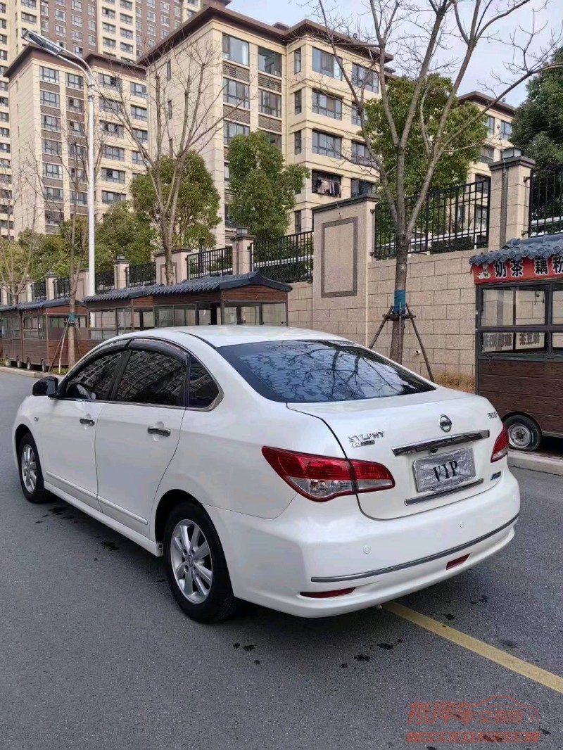 淮南18年日产轩逸4