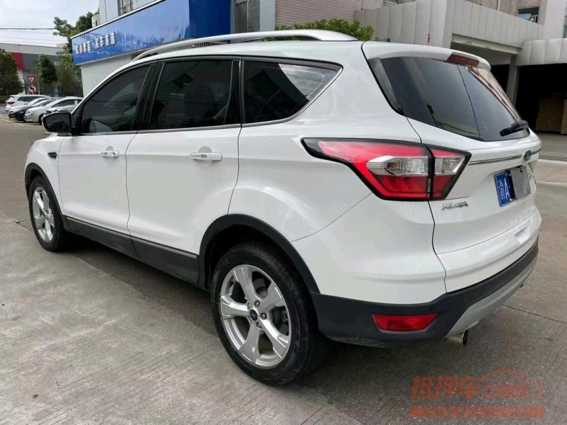 中山19年福特翼虎6